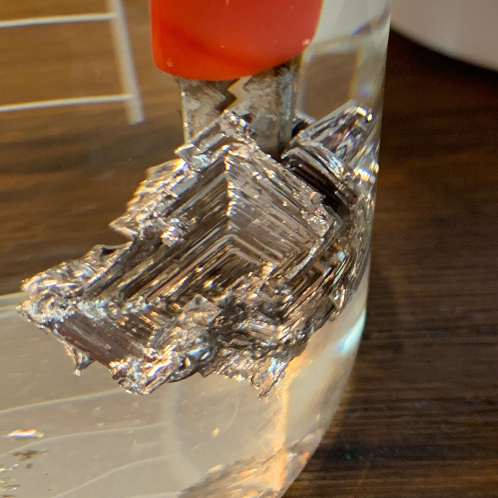 ビスマス／きらら舎