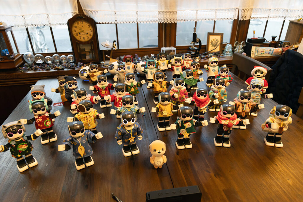 ロボカフェ/きらら舎